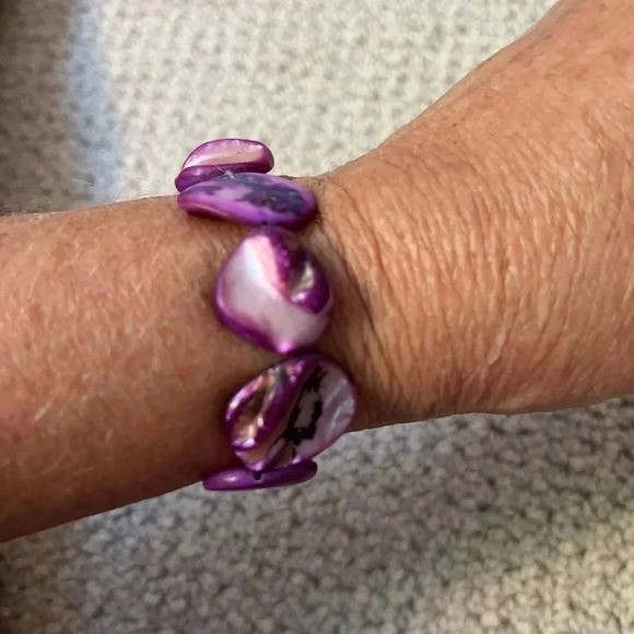 Purple Stone/Shell Bracelet Boho/Beachy Vibe Made in Bali - Picture 4 of 5